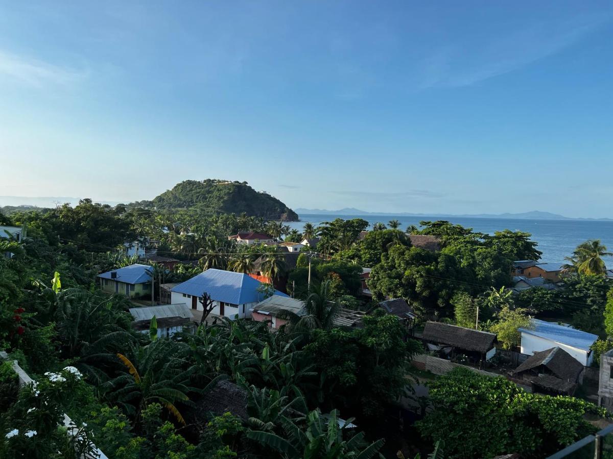 Villa Kintana Naka Hell-Ville Bagian luar foto